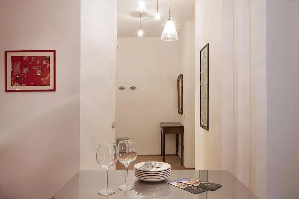 Apartment Buenos Aires Residence - Stazione Centrale Milan Italy